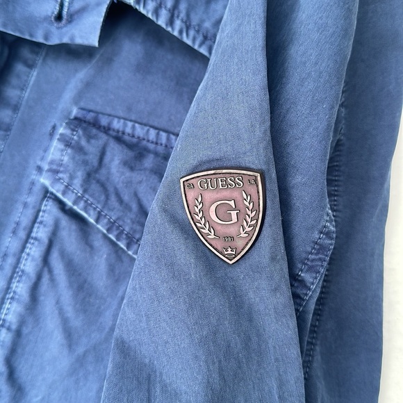 New GUESS Washed Twill Cargo Jacket SZ L - Picture 10 of 12